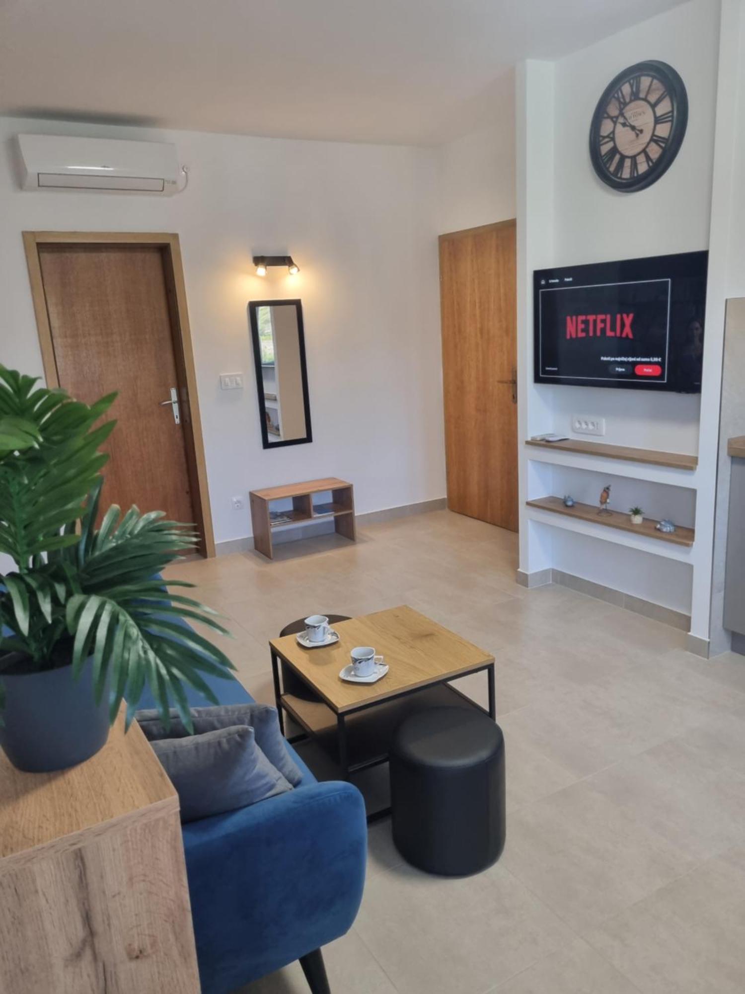 Apartment Oliva คิร์ก ภายนอก รูปภาพ
