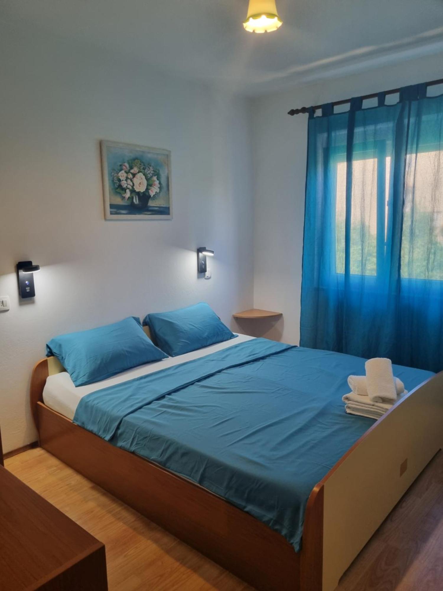 Apartment Oliva คิร์ก ภายนอก รูปภาพ